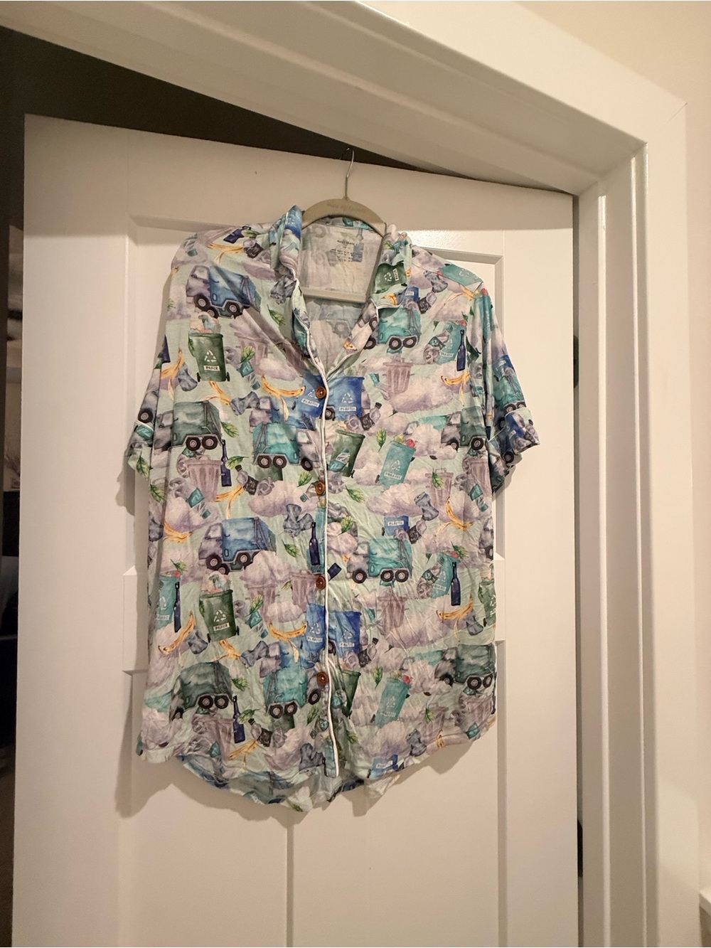 Women’s medium posh peanut garbage truck pajama set